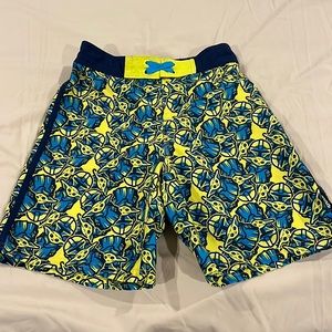 DISNEY STAR WARS YODA SWIM TRUNKS. SIZE 7/8